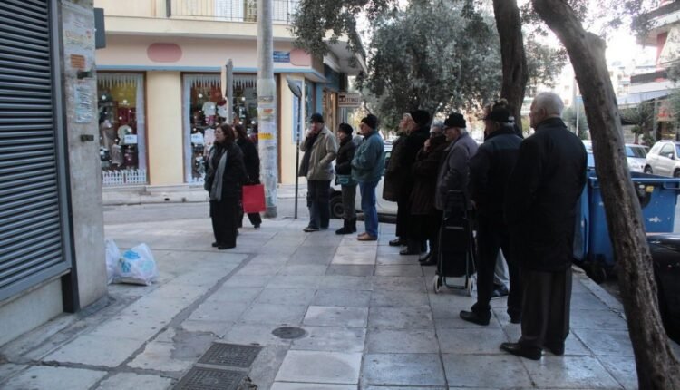 e-ΕΦΚΑ-και-ΔΥΠΑ:-Λεφτά-σε-χιλιάδες-δικαιούχους-–-Ποιοι-θα-πληρωθούν-μέχρι-τις-20-Σεπτεμβρίου