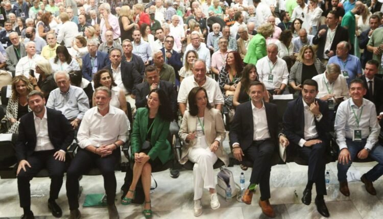 Εκλογές-ΠΑΣΟΚ:-Η-μάχη-των-έξι-–-Αιχμές,-μηνύματα-και-η-επόμενη-μέρα