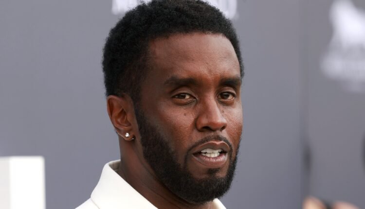 sean-“diddy”-combs:-Ο-ράπερ-“έβαλε-ρολόι-αυτοκτονίας”-καθώς-περιμένει-τη-δίκη-πίσω-από-τα-κάγκελα