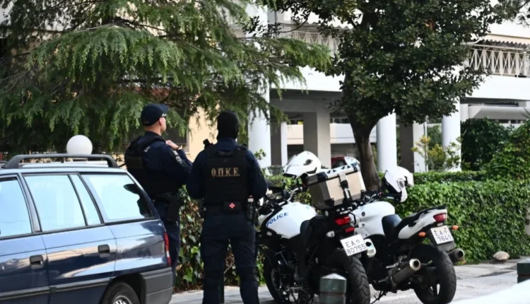 Έκρηξη-στα-περιστατικά-βίας-ανηλίκων:-Είχαν-ξυλοκοπήσει-ξανά-τη-14χρονη-στη-Γλυφάδα