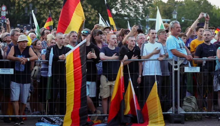 Η-γερμανική-κυβέρνηση-προτιμά-να-λύσει-τα-προβλήματα-της-ενέργειας-και-του-στρατού-της-Ουκρανίας-παρά-τη-δική-της-οικονομία