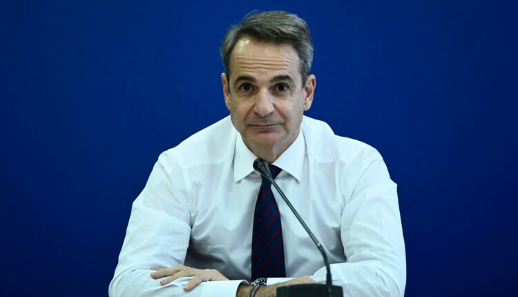 Η-δημοσκοπική-καθίζηση-και-οι-«11»-φέρνουν-τον-Κ.Μητσοτάκη-στην…-Ρηγίλλης-–-Για-να-δείξει-ότι-είναι-και-δεξιός