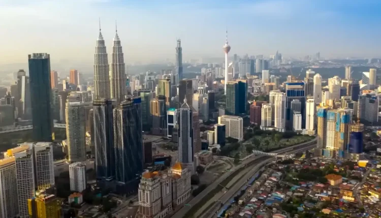 Αντίβαρο-στην-Κίνα:-Η-Μαλαισία-έχει-μια-δεύτερη-ευκαιρία-να-γίνει-παγκόσμιος-τεχνολογικός-γίγαντας