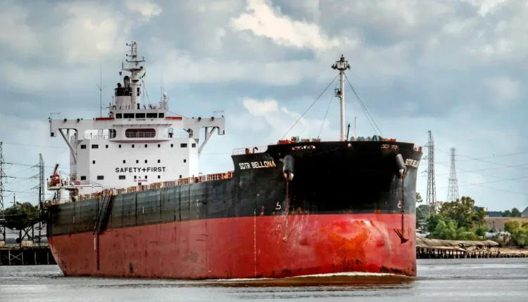 Η-Σαουδική-Αραβία-τιμωρεί-τα-μέλη-του-ΟΠΕΚ-για-παραβίαση-της-πειθαρχίας