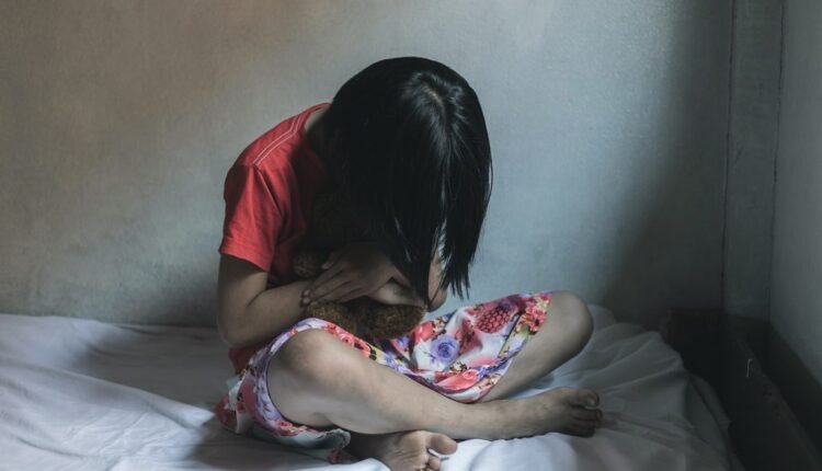 Σκύρος:-Συνελήφθη-πατέρας-που-ομολόγησε-ότι-ασέλγησε-στις-δύο-ανήλικες-κόρες-του