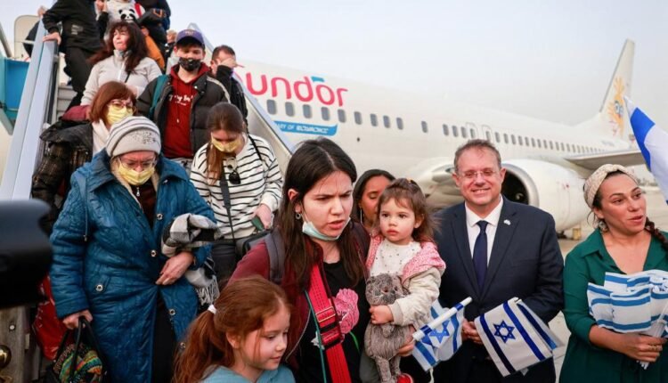 Έρχεται-το-μεγάλο-ΜΠΑΜ-Ρώσος-πρέσβης:-«Να-φύγουν-και-οι-1,5-εκ.-Ρώσοι-από-το-Ισραήλ-πριν-είναι-πολύ-αργά»