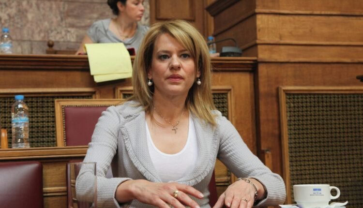 Θ.Τζάκρη:-«Αν-θέλουν-ας-τον-διαγράψουν-τον-Κασσελάκη-και-τότε-θα-εκλέξουμε-το-σακάκι-του-με-92%»