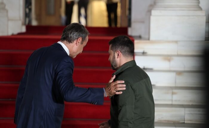 Έπεσαν-υπογραφές-ανάμεσα-σε-Μητσοτάκη-Ζελένσκι-για-τον-πόλεμο-στην-Ουκρανία!