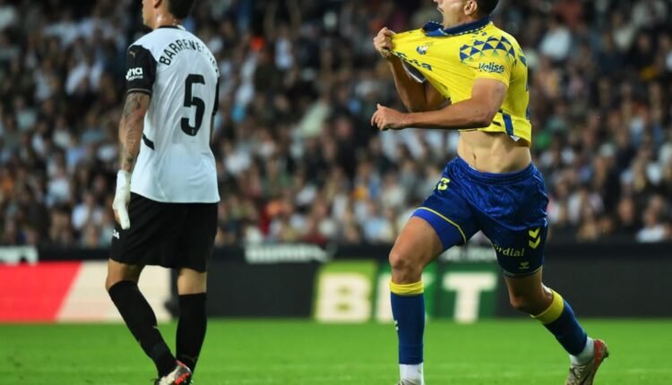 la-liga:-“Πικρή”-ήττα-για-Βαλένθια,-“έσπασε-το-ρόδι”-η-Λας-Πάλμας