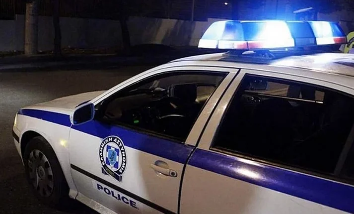 Κουκουλοφόροι-διέρρηξαν-το-σπίτι-84χρονης-που-δολοφονήθηκε-στα-Καμένα-Βούρλα-(video)