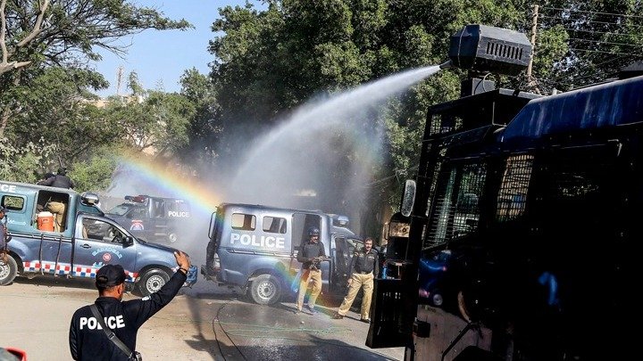 10-αστυνομικοί-νεκροί-σε-επίθεση-την-ευθύνη-για-την-οποία-ανέλαβαν-οι-Ταλιμπάν-του-Πακιστάν