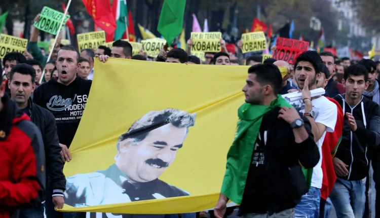 Ραγδαίες-εξελίξεις-στην-Τουρκία:-Οι-Κούρδοι-καταθέτουν-τα-όπλα-αν-τους-το-ζητήσει-ο-Οτσαλάν