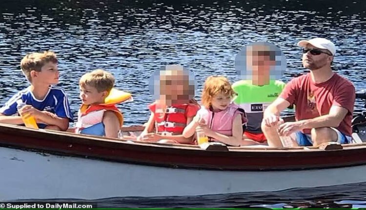 Σοκ-στις-ΗΠΑ:-15χρονος-δολοφόνησε-όλη-του-την-οικογένεια-(vid)