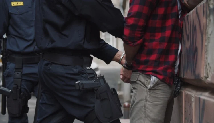 Ηράκλειο:-Δύο-συλλήψεις-για-πυροβολισμούς,-σε-κοινωνική-εκδήλωση