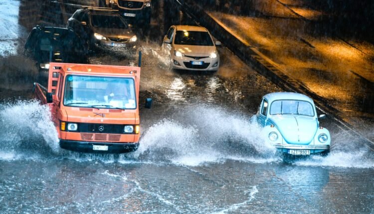 Χατζηγρίβας:-Κακοκαιρία-εξπρές-θα-σαρώσει-την-Ελλάδα-σε-λίγες-ώρες-–-Πού-θα-χτυπήσει