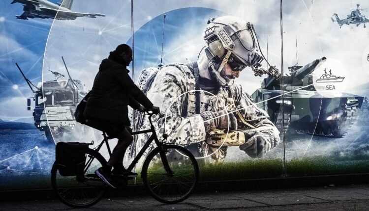 politico:-Κέρδη-μαμούθ-για-τις-βιομηχανίες-όπλων-της-Ευρώπης-από-την-κούρσα-των-εξοπλισμών