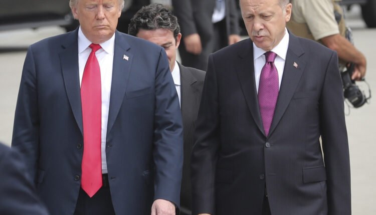Σε-έναν-«πιο-δίκαιο-κόσμο»-ελπίζει-ο-Ερντογάν-με-την-εκλογή-Τραμπ
