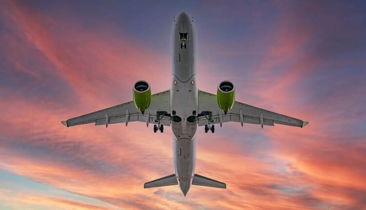 Ρώμη:-Αναγκαστική-προσγείωση-αεροσκάφους-–-Έπιασε-φωτιά-ο-κινητήρας