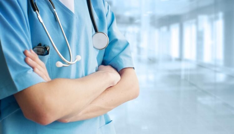 Προσωπικός-γιατρός:-Νομοσχέδιο-στην-Ολομέλεια-τη-Βουλής-–-Τι-αλλαγές-προβλέπει