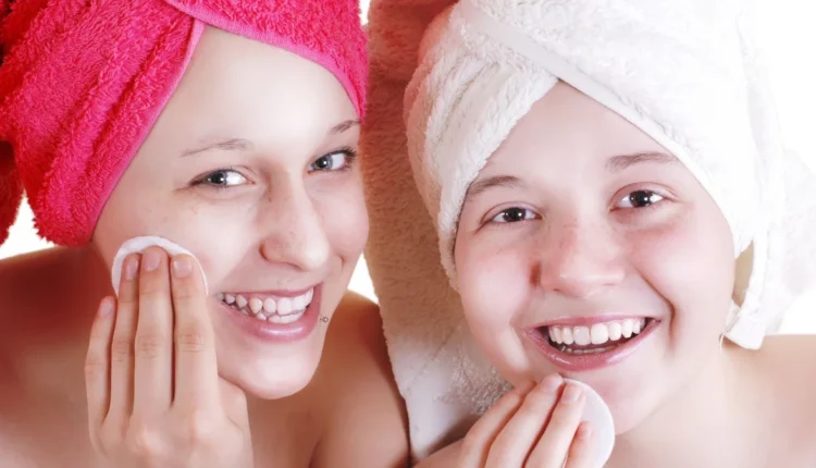 Ομορφιά:-Τι-είναι-η-ορμονική-ακμή-–-Φυσικές-και-φαρμακευτικές-θεραπείες…(6:20-–-Α’-πρωϊνή-Ζώνη-6:00-6:30)