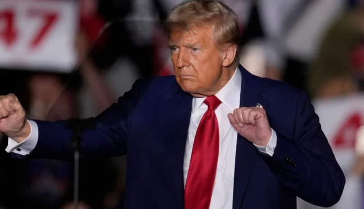 Οργή-Τραμπ-για-την-πυραυλική-άδεια-Μπάιντεν-στον-Ζελένσκι