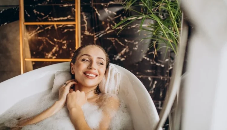 Ομορφιά:-Πώς-θα-αποτοξινώσετε-το-σώμα-σας-και-θα-αντιμετωπίσετε-τις-παθήσεις-σας-φυσικά…(6:20-–-Α’-πρωϊνή-Ζώνη-6:00-6:30)