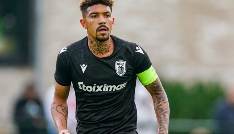 Αθλητικά:-ΠΑΟΚ-–-Η-Σάο-Πάολο-κοιτάζει-τον-Ντόουγκλας-Αουγκούστο-και-ο-Δικέφαλος-ενδιαφέρεται-για-την-υπόθεση-(30-λεπτά-[12:00-12:30]-αφιερωμένα-στον-Αθλητισμό…12:20)