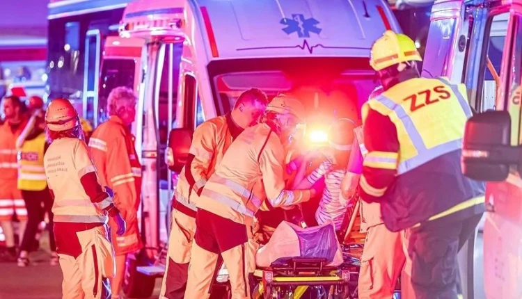 Τσεχία:-Στις-φλόγες-το-Εθνικό-Θέατρο-της-Πράγας-–-Ένας-τραυματίας