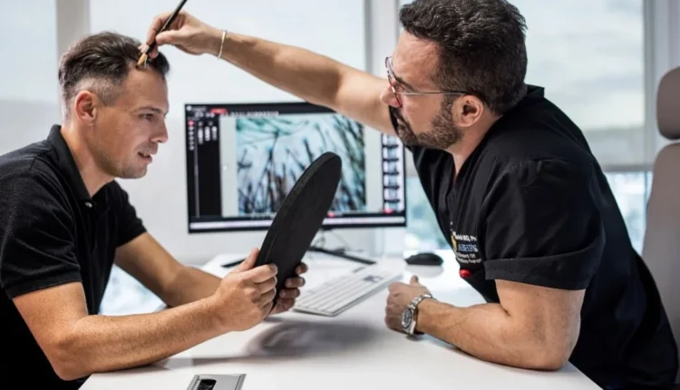 Ομορφιά:-Πώς-γίνεται-η-μεταμόσχευση-μαλλιών-στο-hairline