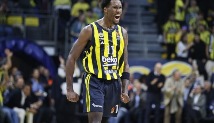 Ευρωλίγκα:-Διπλό-της-Φενέρ-μέσα-στη-Μαδρίτη,-ανεβαίνει-η-Μπάγερν-Μονάχου