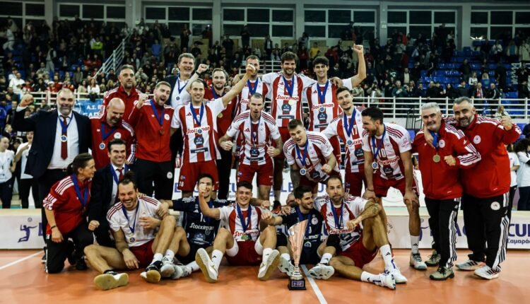 Βόλεϊ:-Πρώτος-τίτλος-της-χρονιάς-για-τον-Ολυμπιακό!