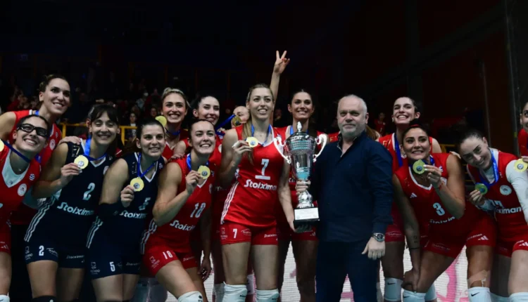 Ολυμπιακός:-“Ερυθρόλευκο”-το-Σούπερ-Καπ-Βόλεϊ-Γυναικών