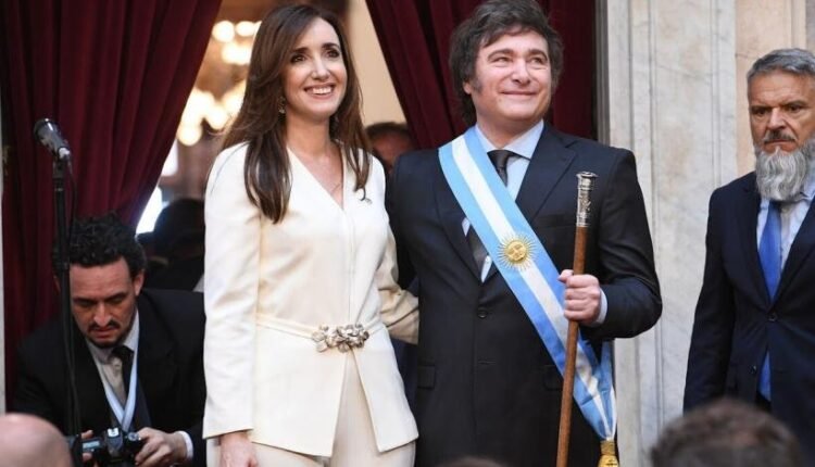 Ο-ηγέτης-της-Αργεντινής-Μάιλι,-στην-ομιλία-του-στο-Νταβός,-χαρακτήρισε-τον-νεοφιλελευθερισμό-μια-συλλογή-εγκληματικών-«αποκρουστικών-πρακτικών»-που-σκοτώνουν-ανθρώπους