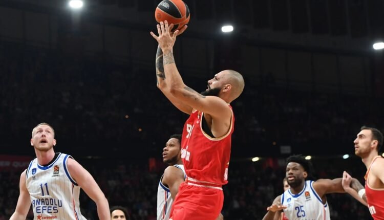 euroleague:-Νίκησε-την-Εφές-και-ανέβηκε-πρώτος-ο-Ολυμπιακός