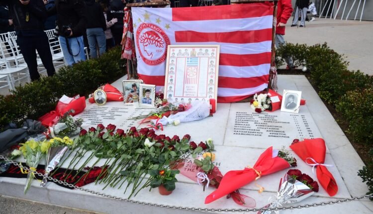 Ολυμπιακός:-Πραγματοποιήθηκε-το-ετήσιο-μνημόσυνο-στη-μνήμη-των-θυμάτων-της-Θύρας-7