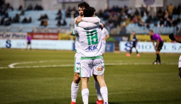 super-league:-Διπλό-του-Λεβαδειακού-επί-της-Λαμίας