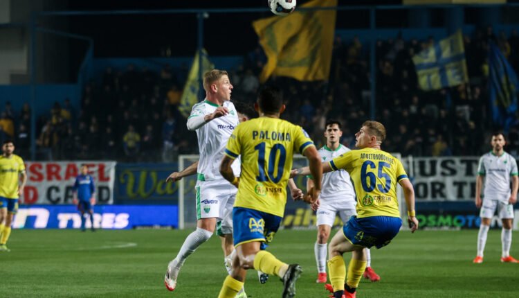 super-league-:-Παναιτωλικός-δεν-νίκησε-τον-Λεβαδειακό-και-συνεχίζει-στα-playouts