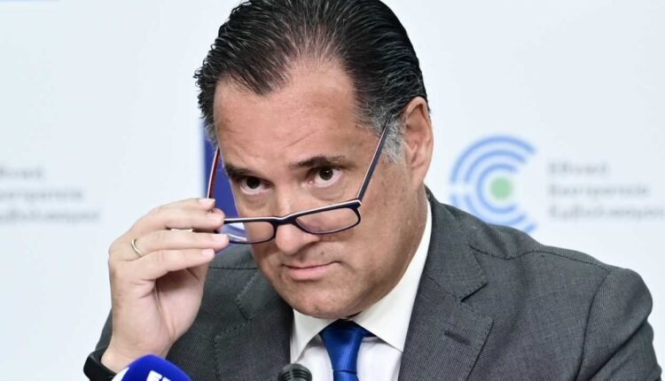 Εθελοντές-του-Ελληνικού-Ερυθρού-Σταυρού-Συμβάλλουν-στην-Εφημερία-των-Νοσοκομείων