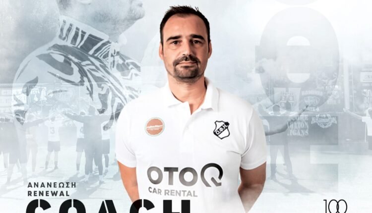 Ποδόσφαιρο-Γυναικών:-Ανανέωσε-στον-ΟΦΗ-ο-Αντώνης-Ανδρουλάκης