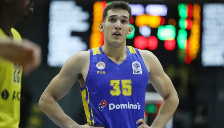 Μπάσκετ:-Στο-Λούιβιλ-ο-Ζούγρης