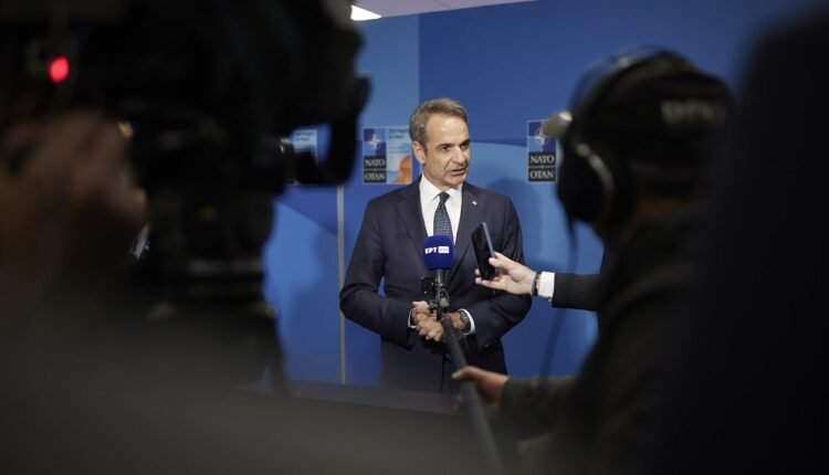 Κ.-Μητσοτάκης:-Η-Ελλάδα-θωρακίζει-τις-Ένοπλές-Δυνάμεις-της,-όπως-οφείλει-να-κάνει