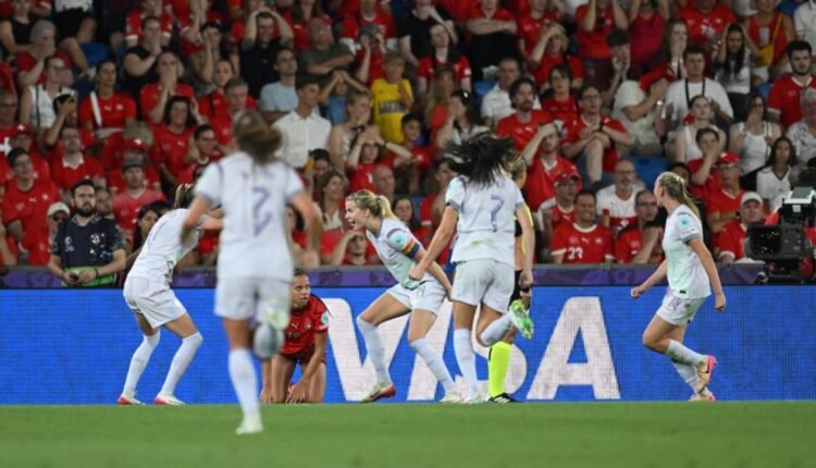 women’s-euro-2025:-Η-Νορβηγία-νίκησε-με-ανατροπή-τη-διοργανώτρια-Ελβετία