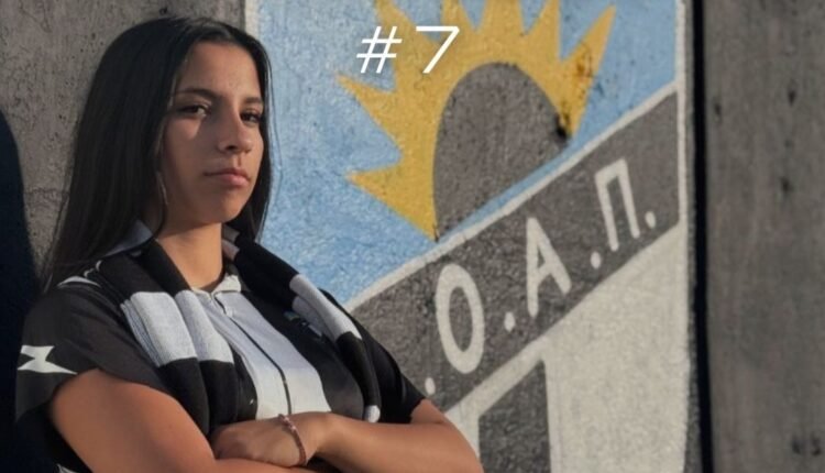 Ποδόσφαιρο-Γυναικών:-Στην-Αγία-Παρασκευή-η-Παρή-Δέλιου