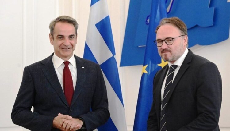 Συνάντηση-Μητσοτάκη-με-Ευρωπαίο-επίτροπο:-Στο-επίκεντρο-η-μείωση-των-τιμών-ενέργειας