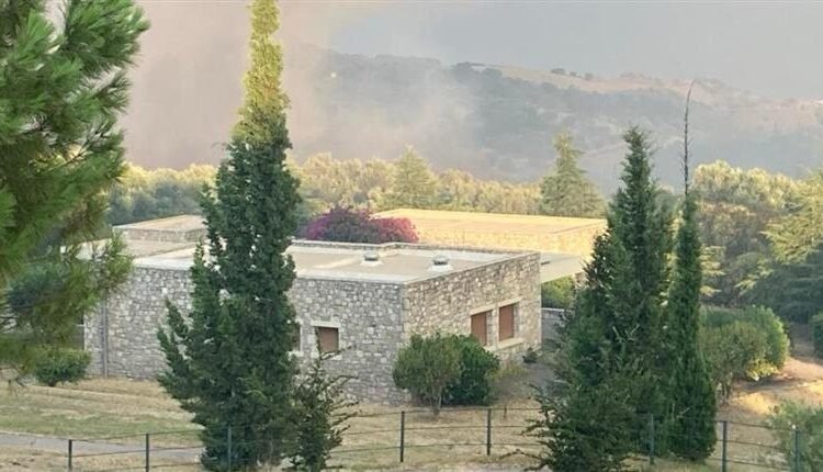 ΥΠΠΟ:-Περιορισμένες-οι-ζημίες,-από-την-φωτιά,-στον-αρχαιολογικό-χώρο-της-Βούντενης