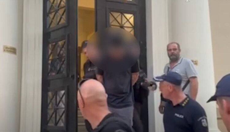 Πάτρα:-Στον-ανακριτή-οι-δύο-νεαροί-για-τον-εμπρησμό-στο-Γηροκομείο