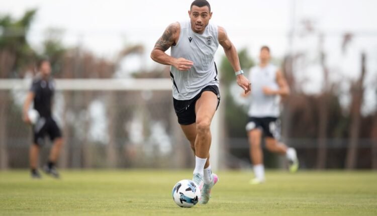 ΠΑΟΚ:-Με-δύο-απρόοπτα-στην-Κροατία,-“μέσα”-Γιακουμάκης-και-Ντεσπόντοφ