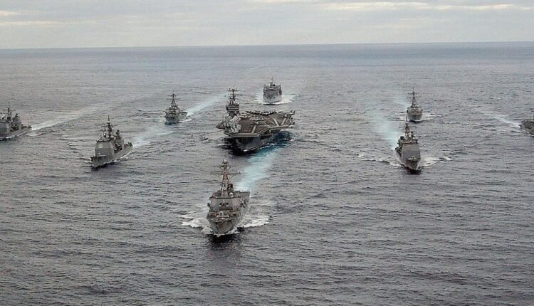 Ο-Τραμπ-στέλνει-πολεμικά-πλοία-με-χιλιάδες-πεζοναύτες-ανοιχτά-της-Βενεζουέλας