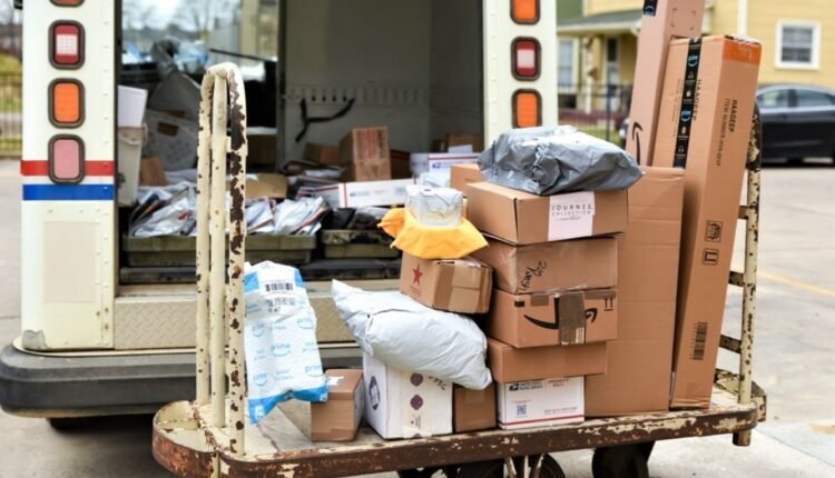 ΗΠΑ:-Τέλος-στην-απαλλαγή-φόρου-για-μικρά-δέματα-από-το-εξωτερικό