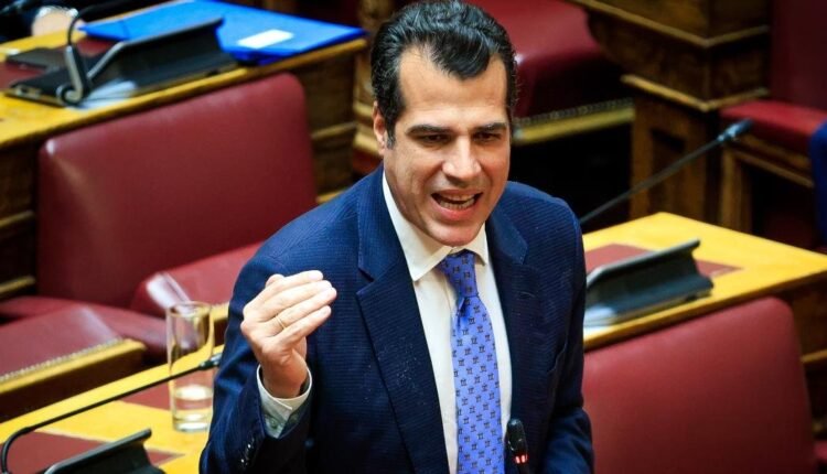 Θ.-Πλεύρης:-Φυλακή-ή-επιστροφή-για-όσους-δεν-δικαιούνται-ασύλου